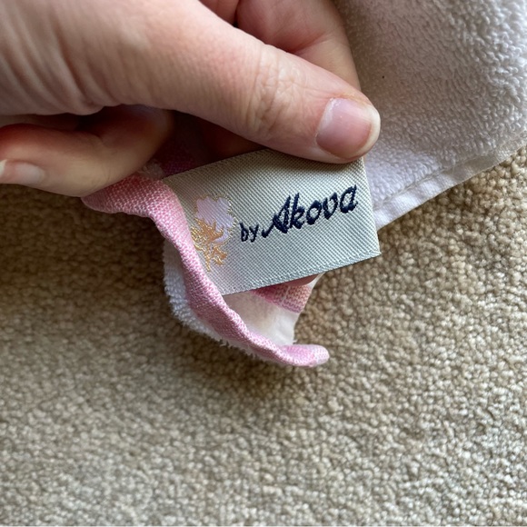 Akova fairy princess hand towel - Picture 3 of 6